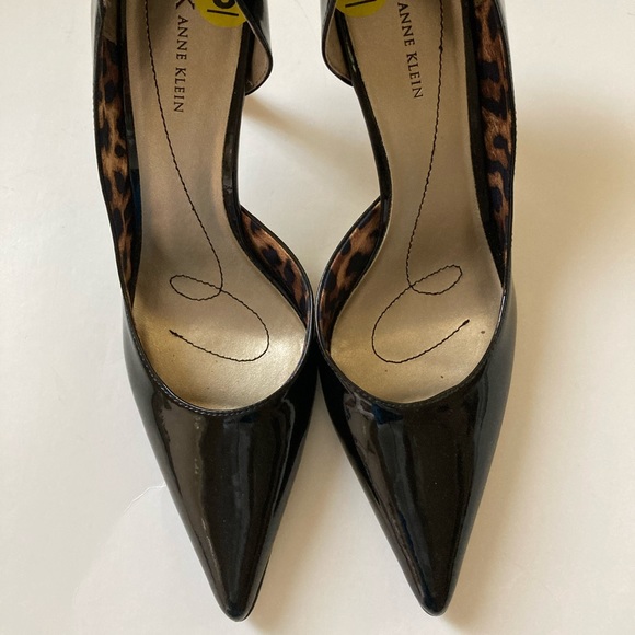 Anne Klein heels patent leather black shoe pointed toe black stiletto heels - Picture 4 of 7
